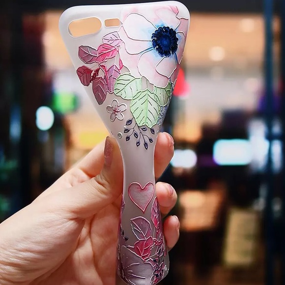 NEW iPhone 6/6s Soft Floral Embossed Case - Picture 2 of 4
